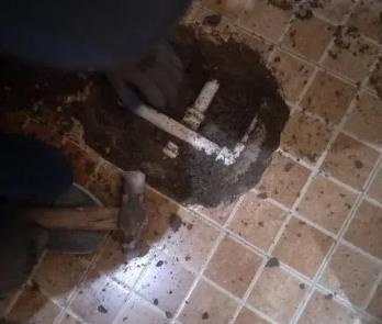 栖霞卫生间漏水维修公司为您分享下卫生间渗水如何处理及注意事项